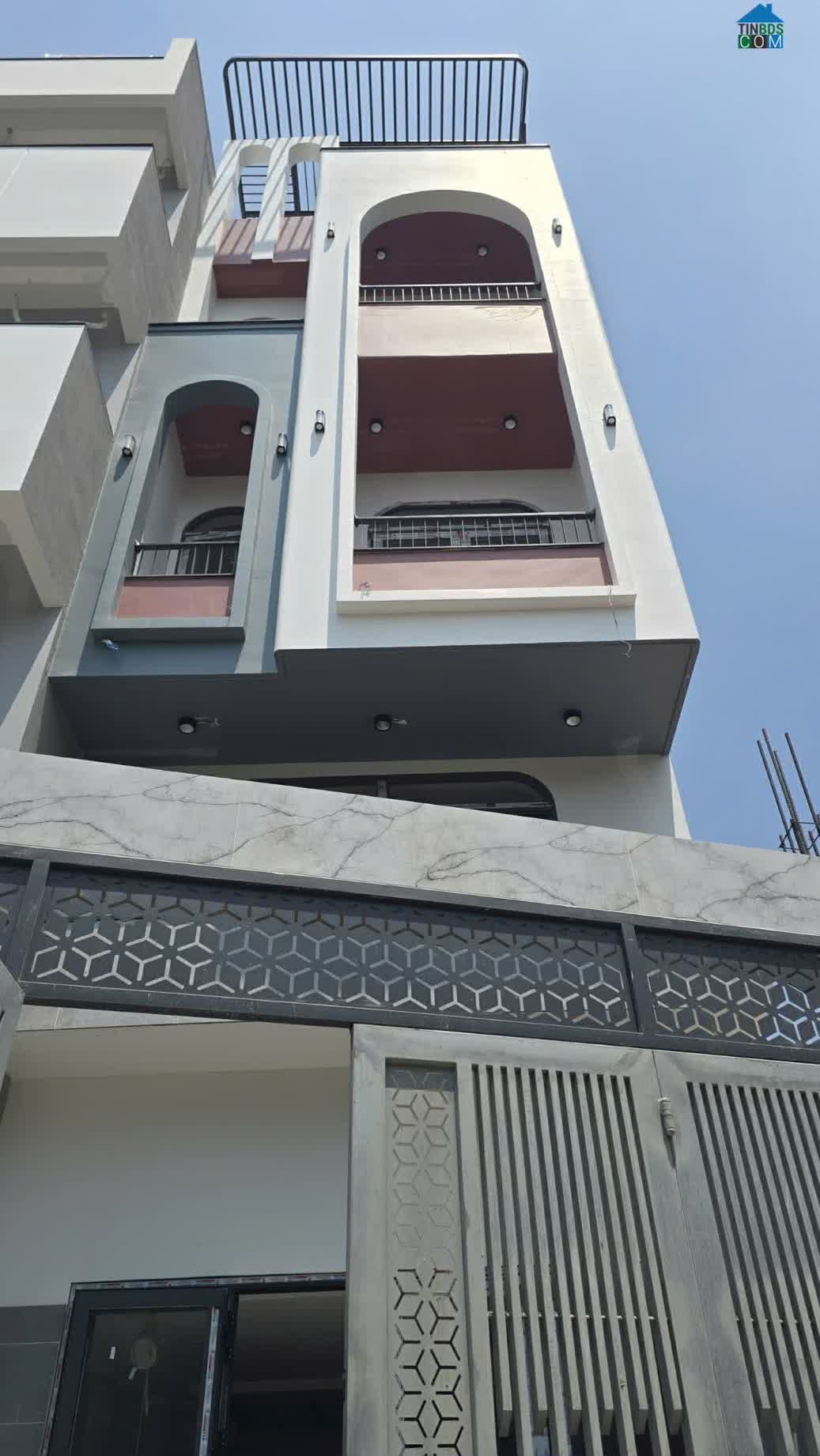 Ảnh Bán Nhà 1 trệt 4 lầu Phạm Văn Đồng, Phường Linh Tây, Quận Thủ Đức 0