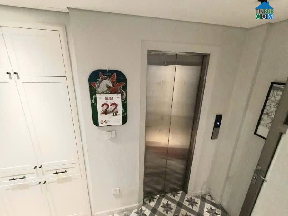 Ảnh Nhà Phố Hào Nam 6 Tầng Thang Máy_gần Phố_35m2_lô Góc_nhà Mới Đẹp Về Ở Ngay, Hơn 11 Tỷ 0