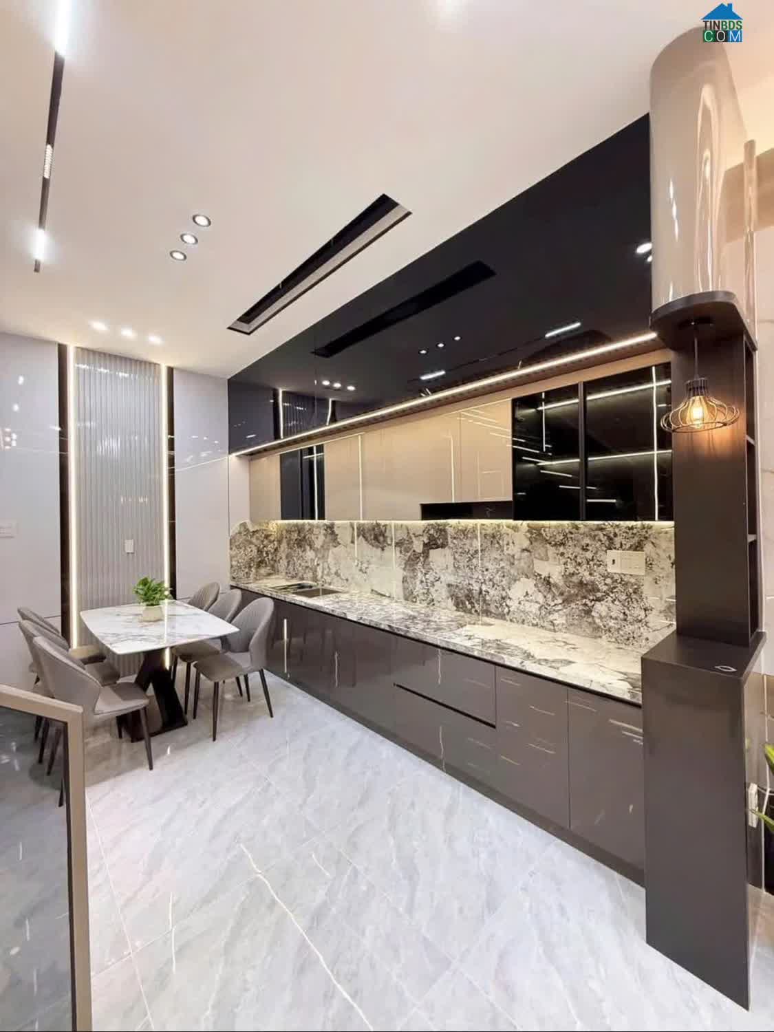 Ảnh Bán gấp NP 120m2 tại hẻm 1/ Hồ Văn Cống, 3,3 tỷ VND, Song Long Riverside, p Tương Bình Hiệp 0