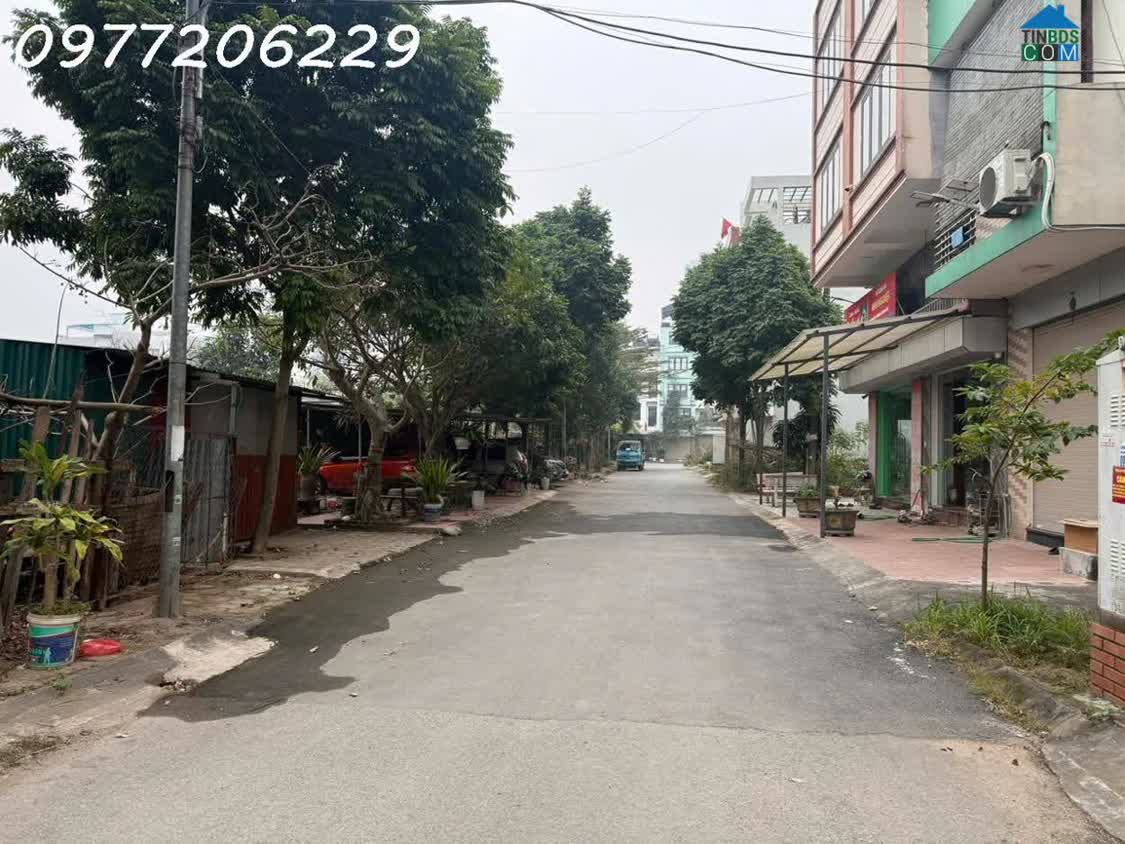 Ảnh Chính chủ bán nhà 2 mặt tiền Khu TĐC Xuân Phương, mặt trước là vườn hoa mặt sau là đường 6m 0