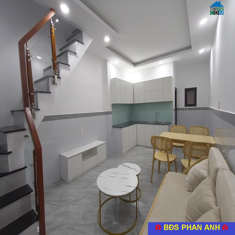 Ảnh Tìm đâu ra căn nhà phố 2 tầng 2 pn, ngay Đỗ Xuân Hợp mà chỉ với 3 tỏi hơn. 0