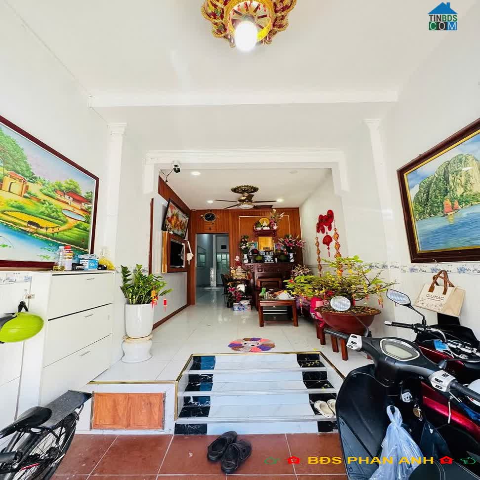 Ảnh Căn nhà phố mặt tiềnn "vừa miếng" thế này ở Phước Long ? Vừa ở vừa KD mà chỉ có 4 đồng hơn 0