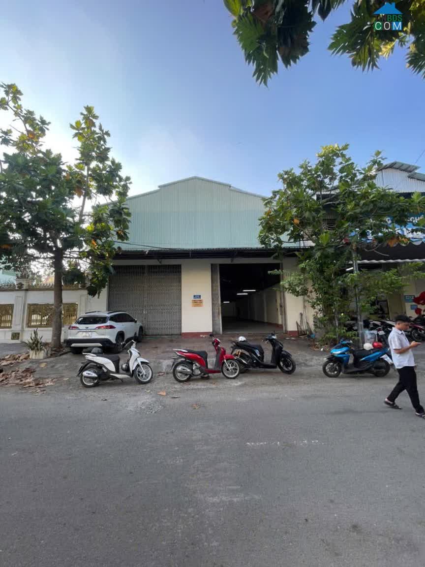 Ảnh Chính chủ vỡ nợ cần bán gấp kho xưởng nằm gần chợ hưng long bình chánh tphcm ! 0