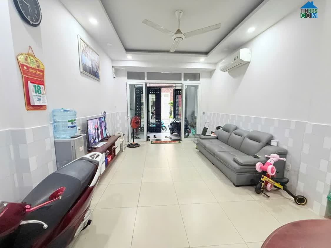Ảnh Nhà đẹp ở ngay Tân Kỳ Tân Quý, quận Tân Phú, 4 tầng, hẻm xe tải 7m chỉ 10.4 Tỷ, 0