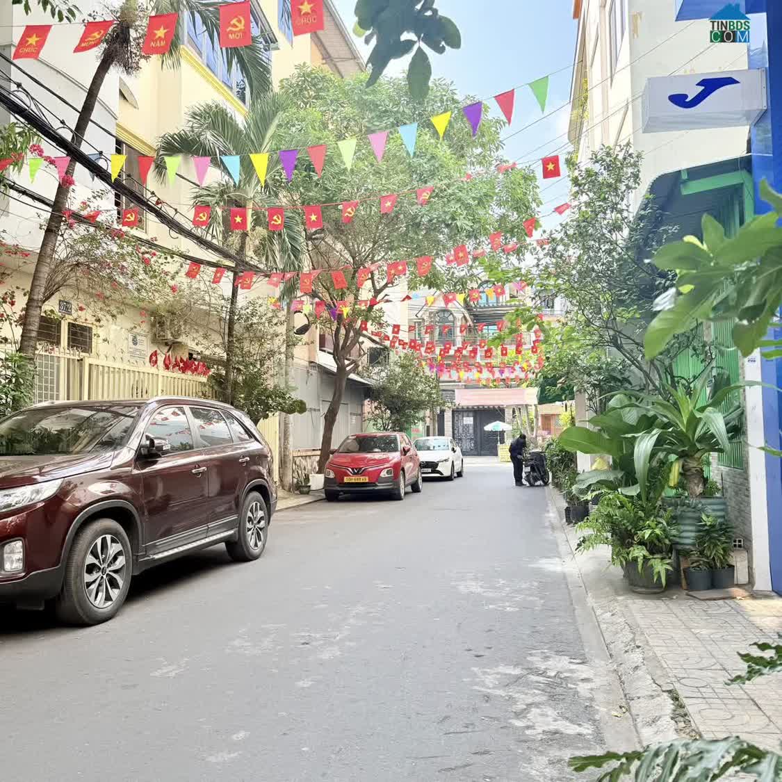 Ảnh Một 9 Một 10 Với K300 - 70M2 X 4 Tầng - Kế Bên Công Viên Hoàng Văn Thụ - Lexus Ngủ Nhà. 0