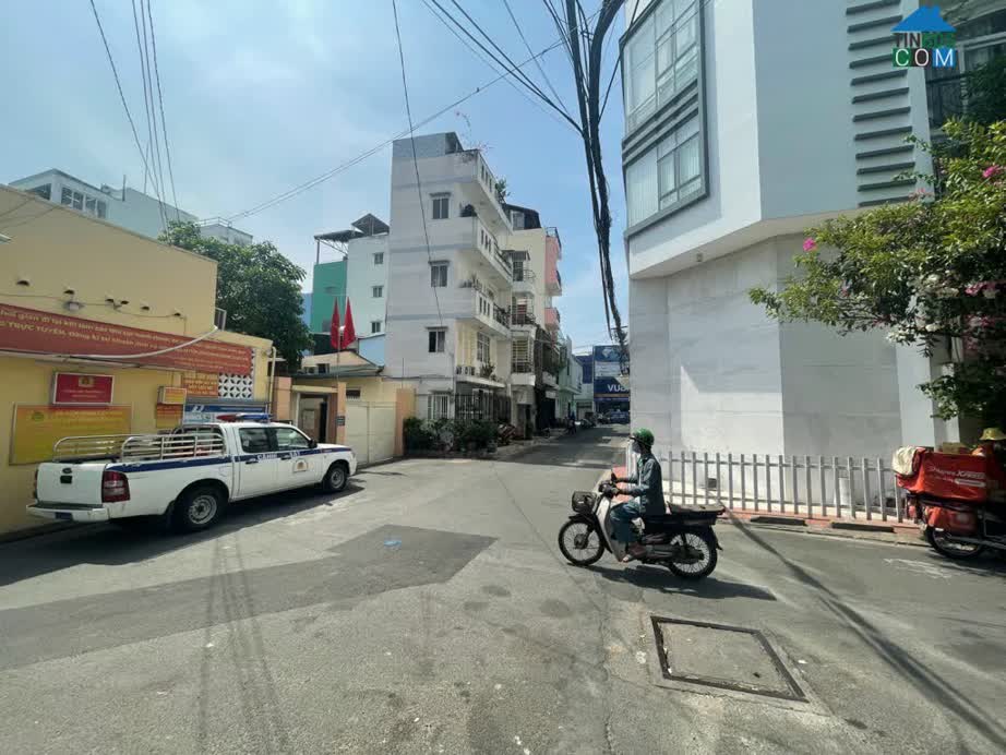 Ảnh GẤP GẤP nhà hẻm xe hơi, ngay tuyến đường CMT8 QTân Bình, gần ngã 4 bảy hiền, 26m², 5 tầng cần... 0