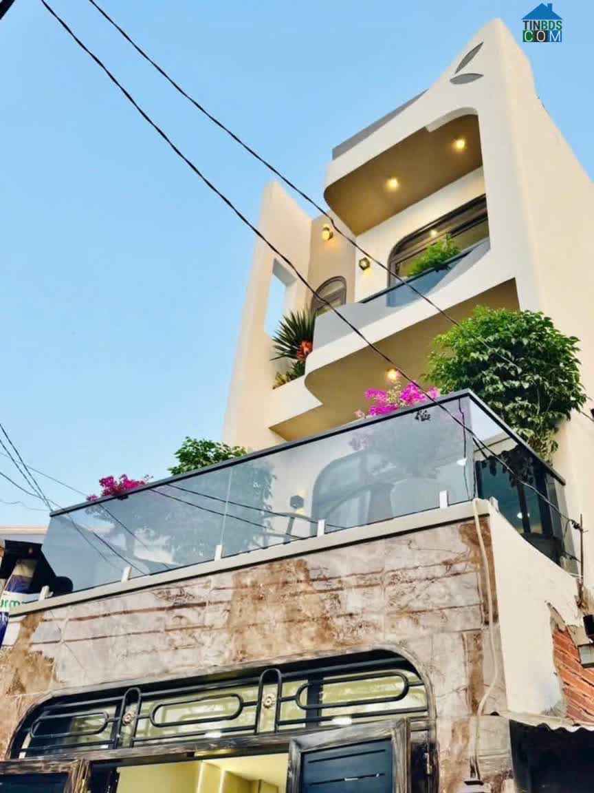 Ảnh Nhà Xây Mới Hẻm Xe Hơi Thông-Gần Trường Cấp 2 Tân Sơn 0