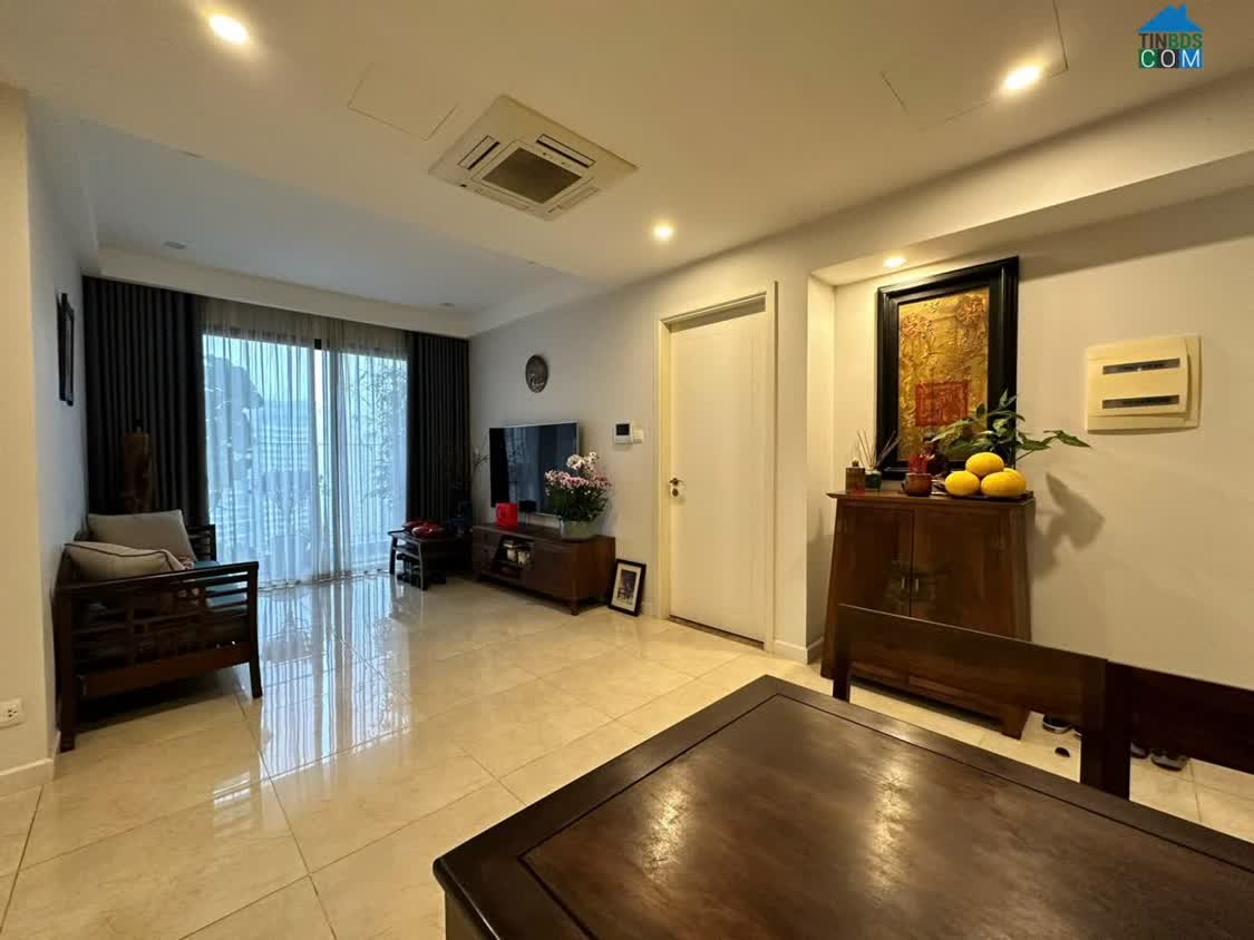 Ảnh Bán căn hộ 2PN-83m2 view hồ D'Capitale Trần Duy Hưng, giá tốt 0