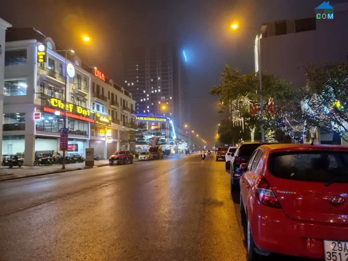 Ảnh Bán nhà 7 tầng dòng tiền thang máy,tầng hầm mặt phố Thành Trung,Trâu Quỳ 90m2 mt 6m 0