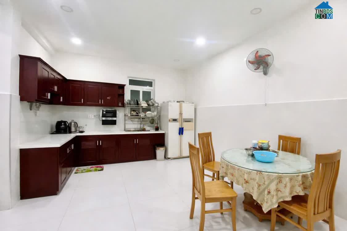 Ảnh Bán nhà giá tốt ngang lớn 6.2 * 16m Thới An Quận 12 hẻm xe hơi 0