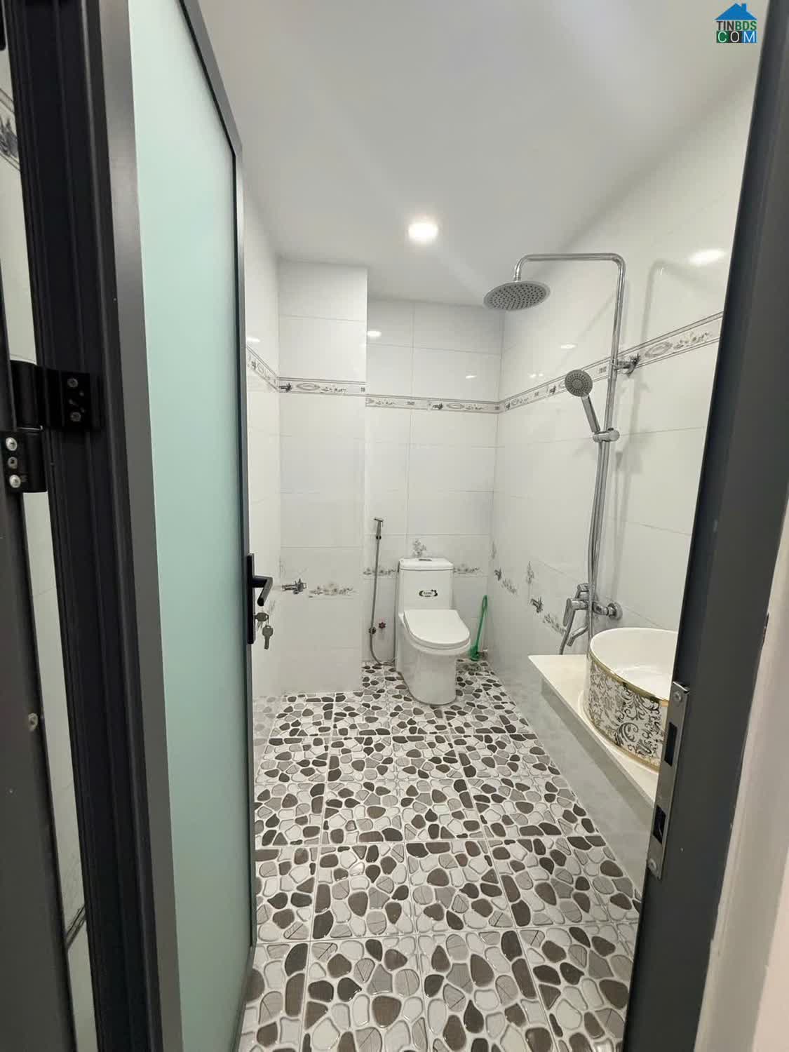 Ảnh Bán nhà hẻm xe hơi Dương Quảng Hàm, Phường An Nhơn - 3 phòng ngủ - 5 tầng nhỉnh 7 đồng 0