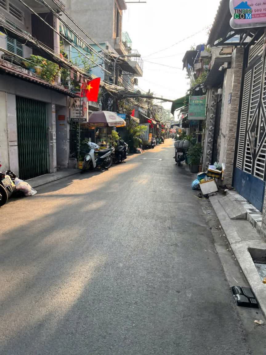 Ảnh Bán nhà Quận 7 HXH 95 Lê Văn Lương dt 12x18m giá15,5 tỷ 0