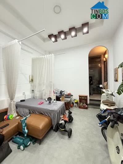 Ảnh Hẻm Xe Hơi Bùi Đình Tuý – Vừa Ở Vừa Kinh Doanh 1