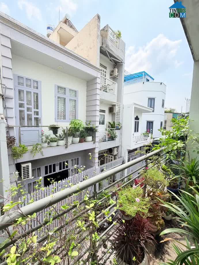Ảnh QUẬN 3 sát trục Diễu binh - hẻm 4m - 4m x 12.6m x 3 phòng ngủ, nhỉnh 7 tỷ sở hữu ngay. 0