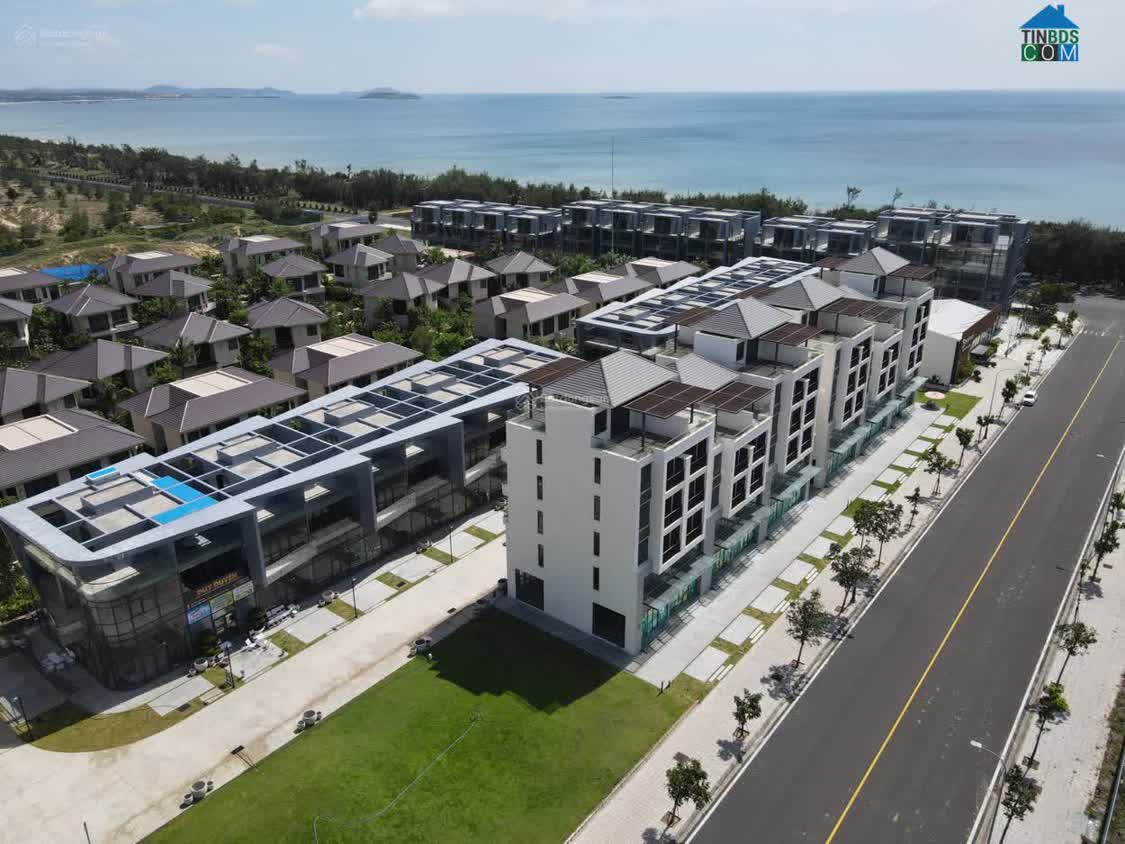 Ảnh Bán shophouse 3 tầng, 5PN, 2WC biển Độc Lập , thich hợp làm khách sạn , spa , kinh doanh buôn bán 0