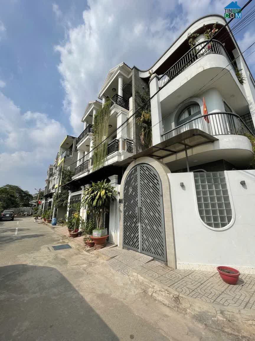 Ảnh Nhà Mới Vào Ở Ngay- 4 Tầng - Hoàn Công- Hiệp Bình Phước - Chỉ 6 Tỷ 85 0