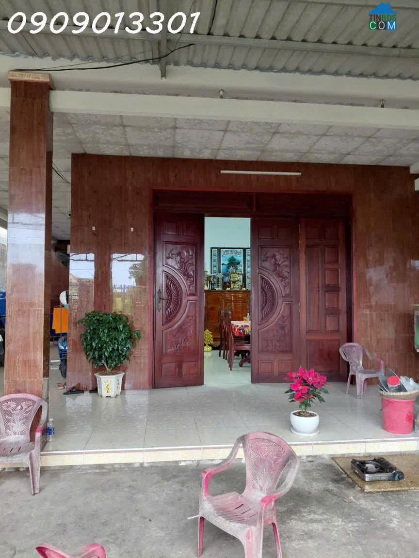 Ảnh Bán nhà riêng tại Ấp 4, Tân Long, Bình Chánh, DT 247.8 m2, giá bán 8 tỷ thương lượng 0