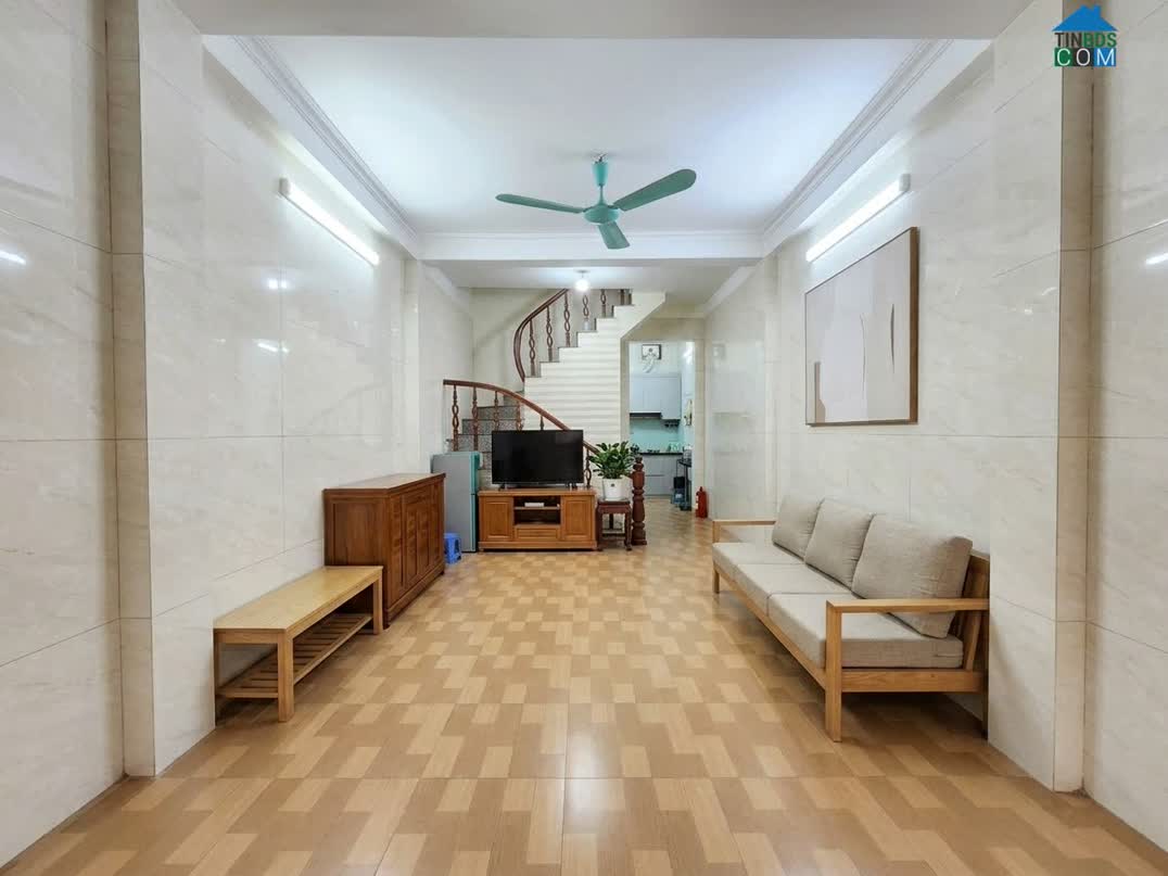 Ảnh Bán nhà Tân Mai-Hoàng Mai, 40m2 x 4T, nội thất đẹp, ở ngay. Giá 4,6 tỷ 0