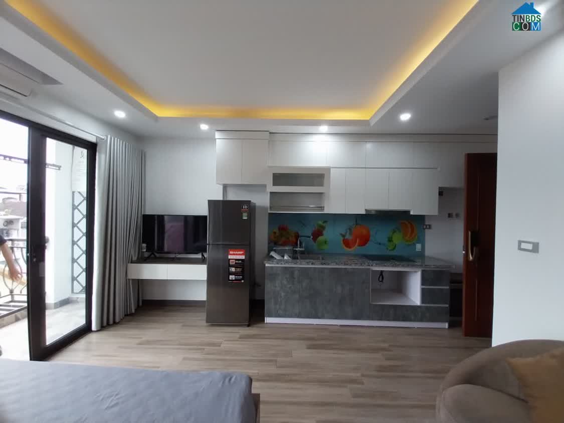 Ảnh Cho thuê Căn hộ dịch vụ giá rẻ tại Ngõ 193 Trích Sài. Ban công View hồ cực thoáng. Chỉ 6.5tr 0