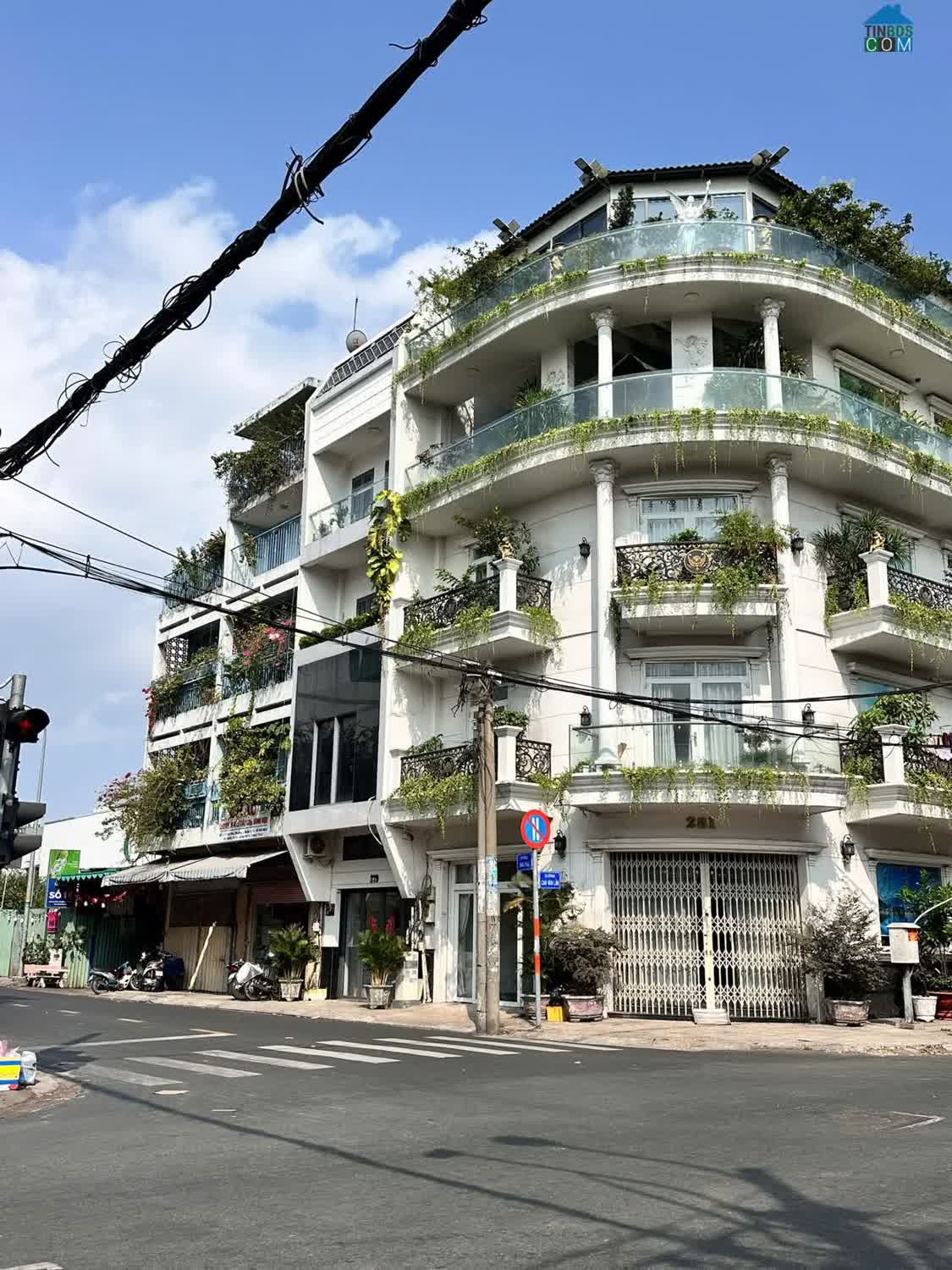 Ảnh Nhà đẹp 4 lầu Gia Phú Phường 1 Quận 6 giá 15 tỷ còn bớt 0