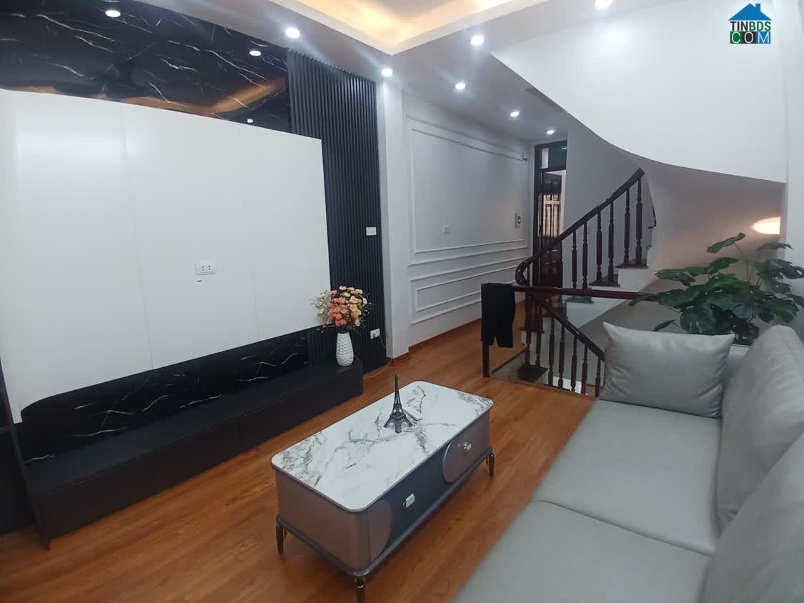 Ảnh Bán nhà Đa Sỹ - 32m2 - 5 tầng hiện đại - gần phân lô Công An - nhỉnh 8 tỷ. 0