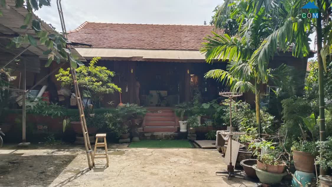 Ảnh CC Bán Gấp Nhà C4, Khu Đất Đang Làm Xưởng Cơ Khí, Gần 2500M2 Sát Mt835, Chỉ 14 Tỷ. Lh:0909327086. 0