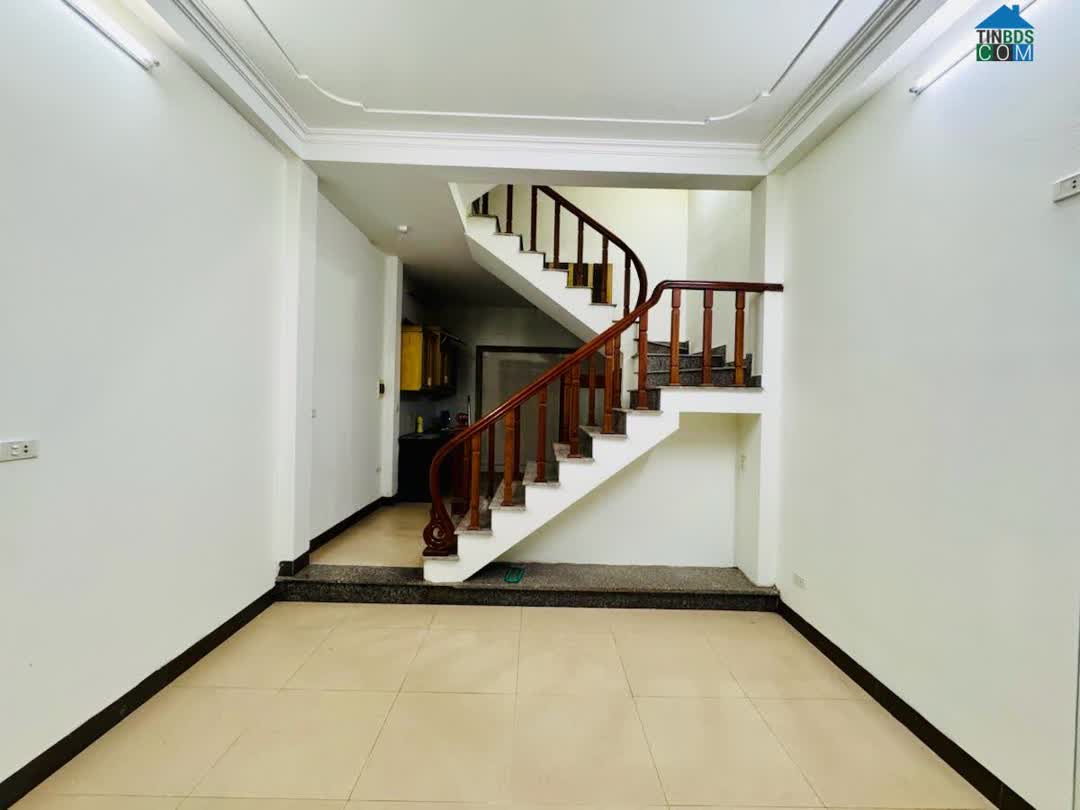 Ảnh Nhà Ngay Minh Khai- Phân Lô Ô Tô Đỗ Cổng- 38m2, 6 Tầng- Gần Times City- Khu Dân Trí Cao 0