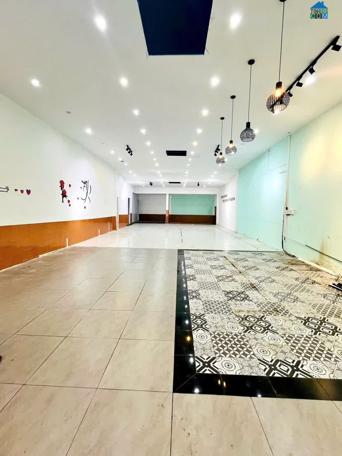 Ảnh Cho thuê mặt bằng đường Trần Ngọc Quế - Gần 3/2 Đoạn đông đúc Thuận Tiện Kinh Doanh 0