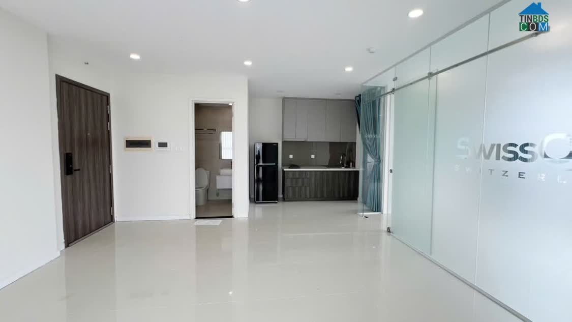 Ảnh Chuyển nhượng căn góc đẹp OT 55m2, bàn giao có rèm, máy lạnh giá chỉ 3tỷ7, Lavida Plus, lh... 0