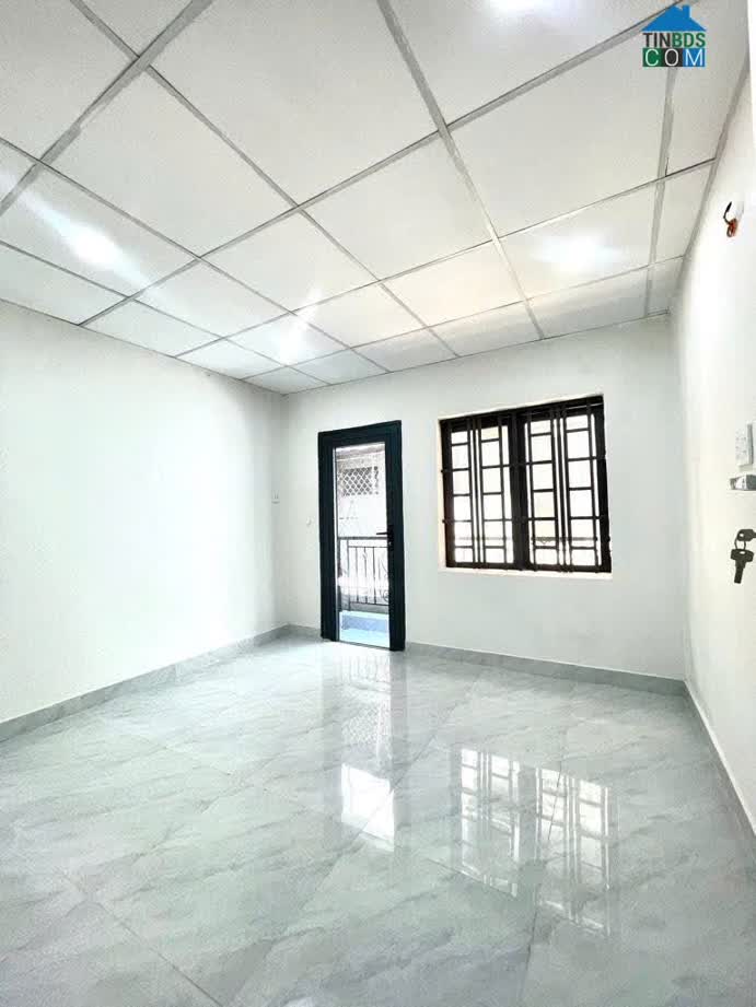 Ảnh Can ban nha khu vip duong Phu Dinh Quan 8. Dien tich dep 4m x 17m, so hong rieng hoan cong du. 0