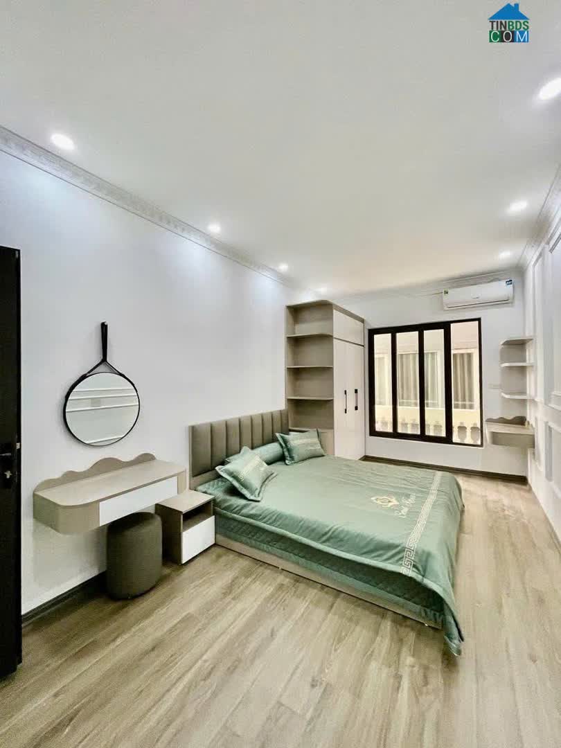 Ảnh Bán nhà ngõ 279 Đội Cấn, DT 28m, 5 tầng, MT 3.2m, giá 7.85 tỷ. 0