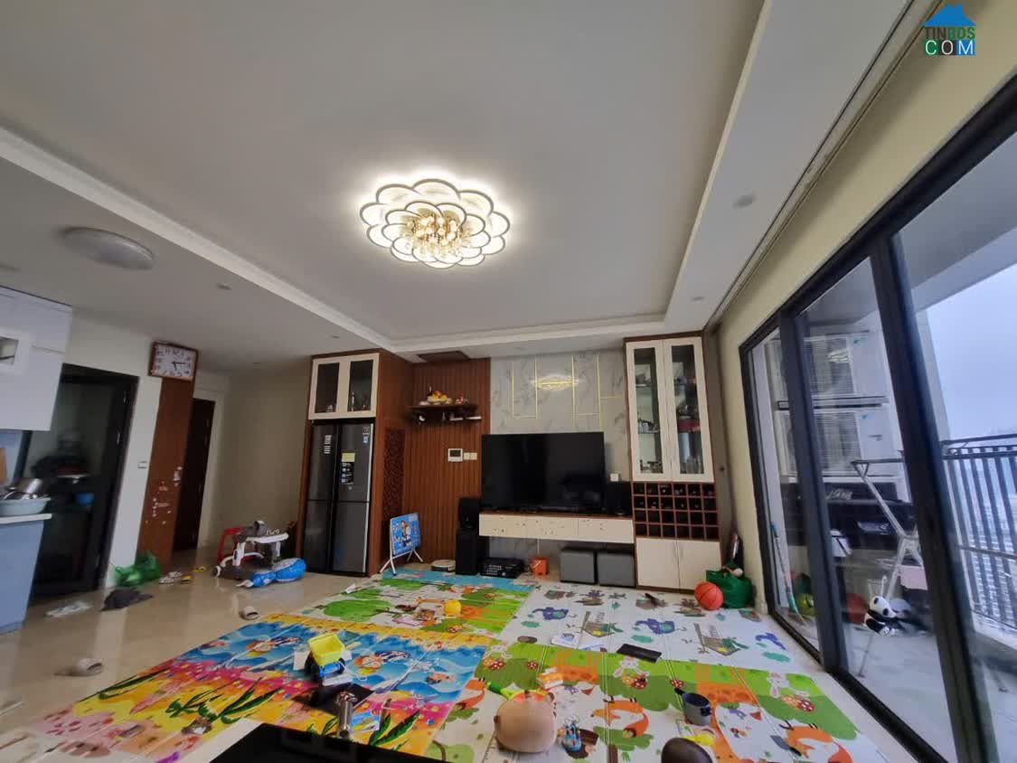 Ảnh Bán căn hộ 3PN-95m2 tại VINHOMES D'CAPITALE, view hồ, full nội thất, giá 11.8 tỷ 0
