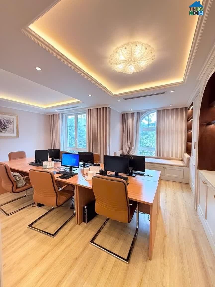 Ảnh HOÀNG CẦU 72M² - MT 7M - Ô TÔ TRÁNH - VỈA HÈ RỘNG - Ở, KINH DOANH ĐỈNH. 0