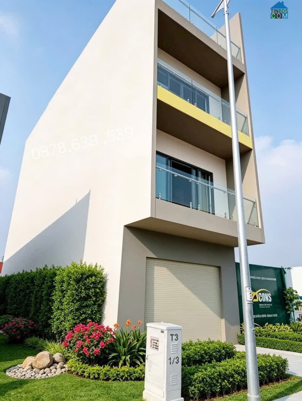 Ảnh trả trước 700tr sở hữu ngay nhà 1 trệt 2 lầu 1sân thượng tại TPHCM 0