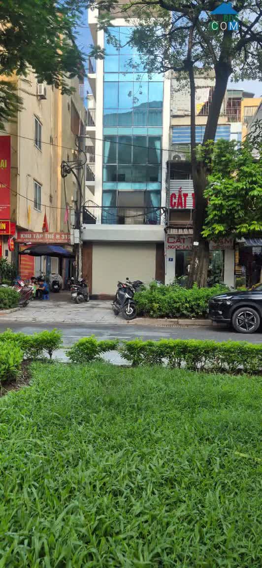Ảnh Chính chủ bán nhà mặt phố Nguyễn Cơ Thạch 45mv SĐCC LH:0969148973. 0