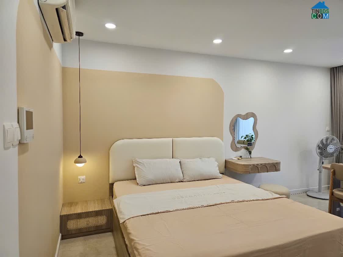 Ảnh Bán căn hộ STUDIO view trực diện view hồ tại Vinhomes D'Capitale, giá 3.x tỷ 0