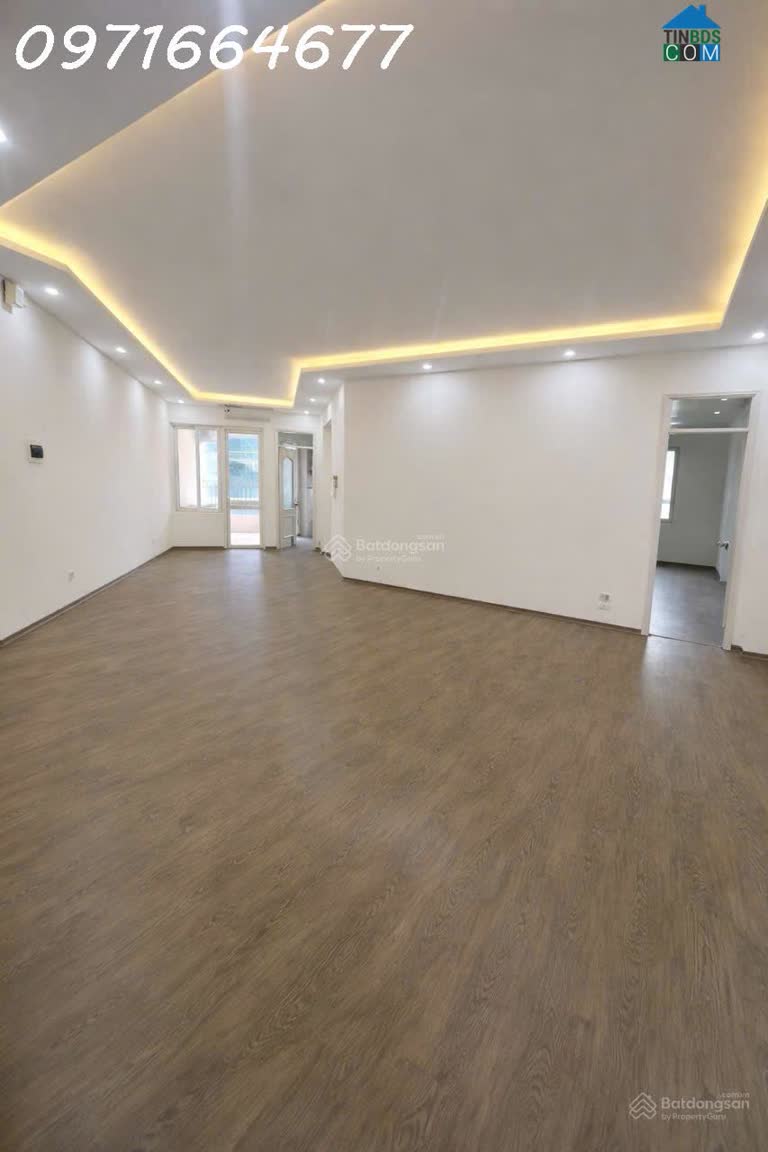 Ảnh Chủ nhà cần bán gấp, không qua môi giới, tòa nhà 17T5, DT 151m2, 3 ngủ 3 vệ sinh 0