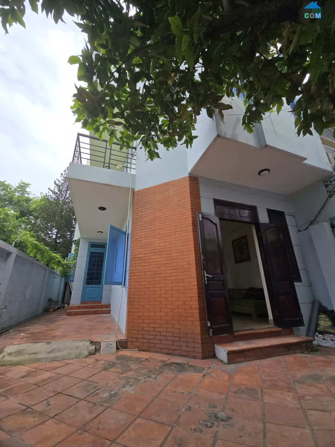 Ảnh Khu Vip Trương Công Định Tân Bình 99M2 3 Tầng 4PN 4WC SHR Giá 8.8 Tỷ 0