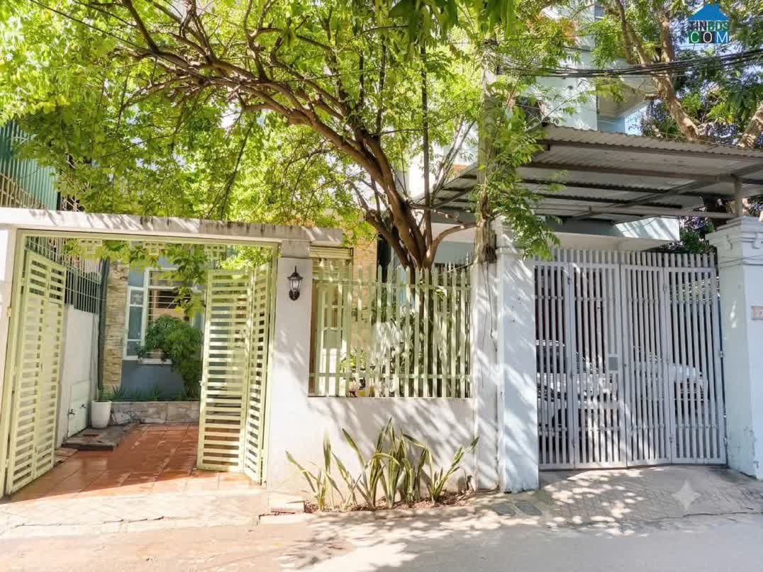 Ảnh Cho thuê nhà riêng 3 tầng, 80m sân vườn, đầy đủ nội thất, decor nghệ thuật dọn vào ở ngay 0