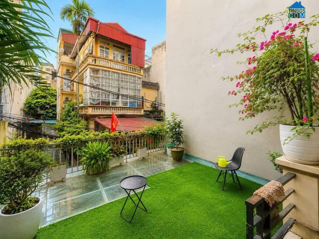 Ảnh Bán nhà 120m2 đẹp như BT ô tô phố Kim Giang 21 tỷ. Mặt tiên 5.5m có sân để ô tô. Vị trí trung tâm 0