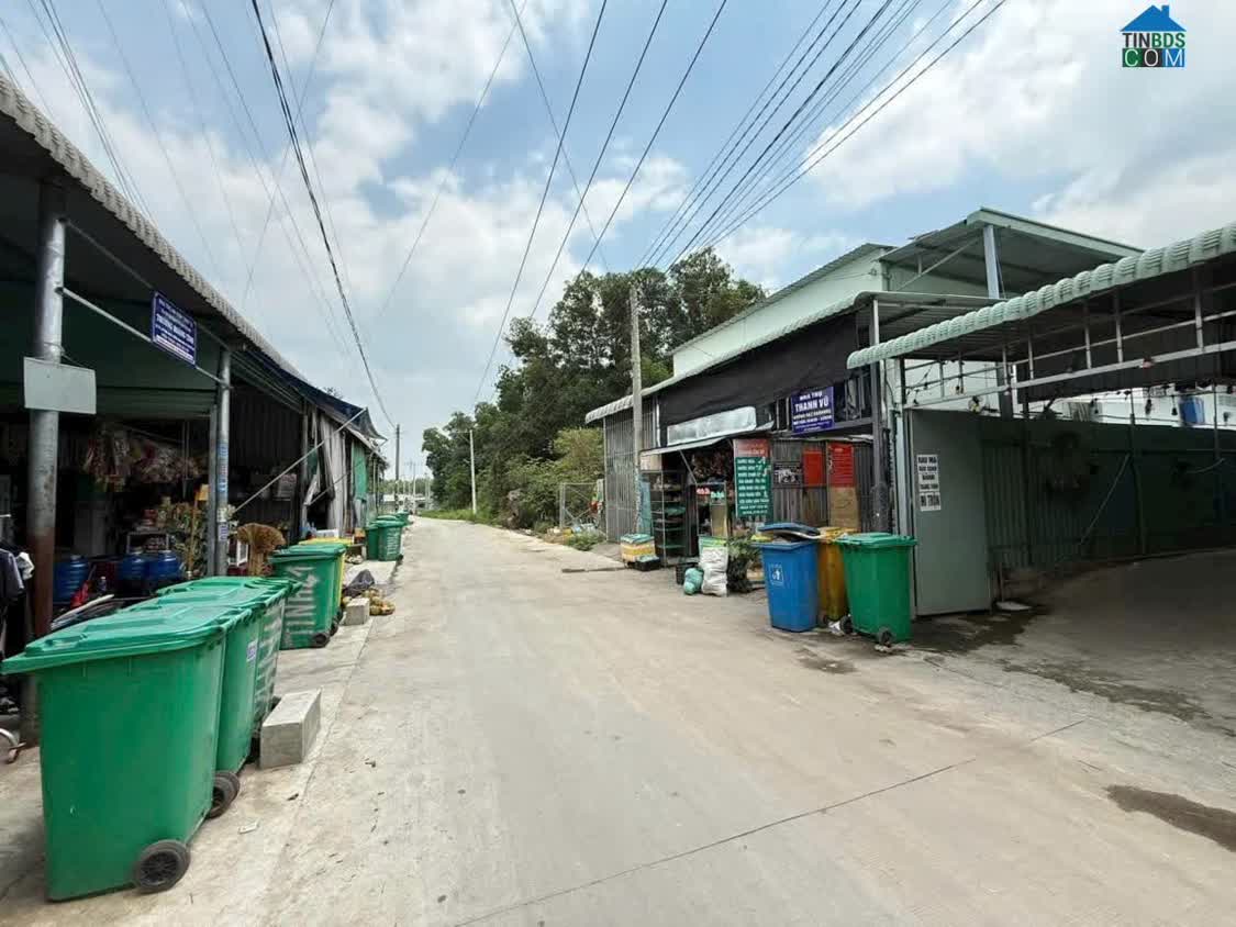 Ảnh Bán đất (7,9x25m) tặng nhà tiền chế nằm gần chợ bà lát giá 680 Triệu ! 1
