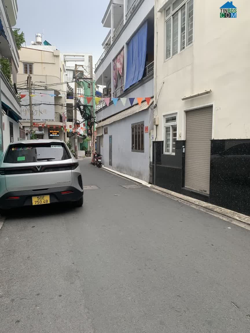 Ảnh Nhà 4 tầng gần khu VIP Phú Nhuận, Huỳnh Văn Bánh, sát hẻm xe hơi, chưa đến 9 tỷ 0