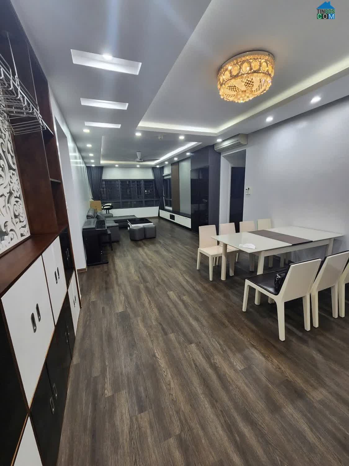 Ảnh Mulberry Lane bán căn 3 ngủ với DT 124m2 cực đẹp/ tòa D siêu thích giá mềm 7.9x tỷ 0
