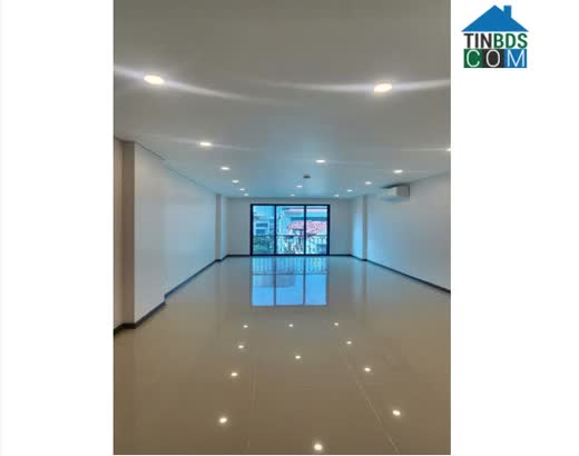 Ảnh Cho thuê nhà gồm 1 hầm + 7 tầng, có tháng máy số 11 ngõ 6 Mạc Thái Tổ, P.Yên Hòa, Hà Nội;... 0