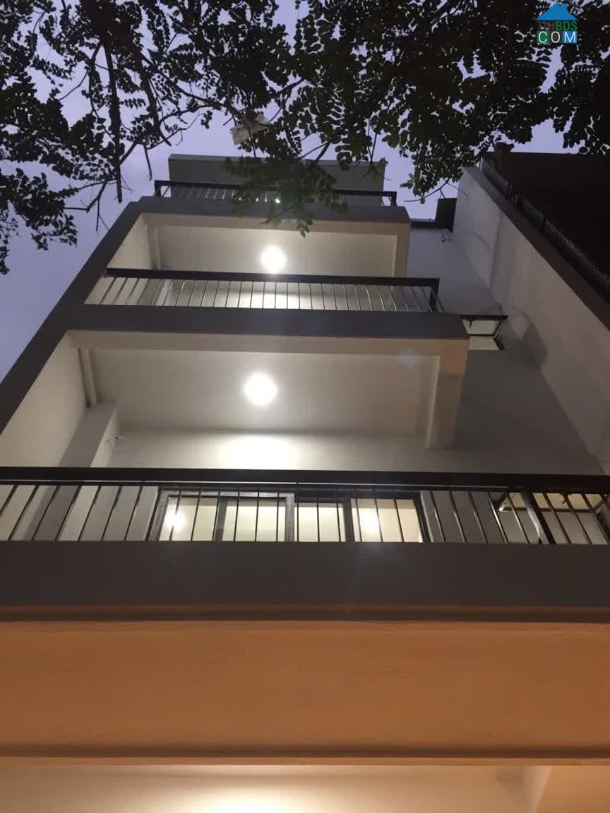 Ảnh Cho thuê Liền Kề Trung Yên Cầu Giấy 75m2 5 tầng lô góc giá 40 triệu/tháng 0