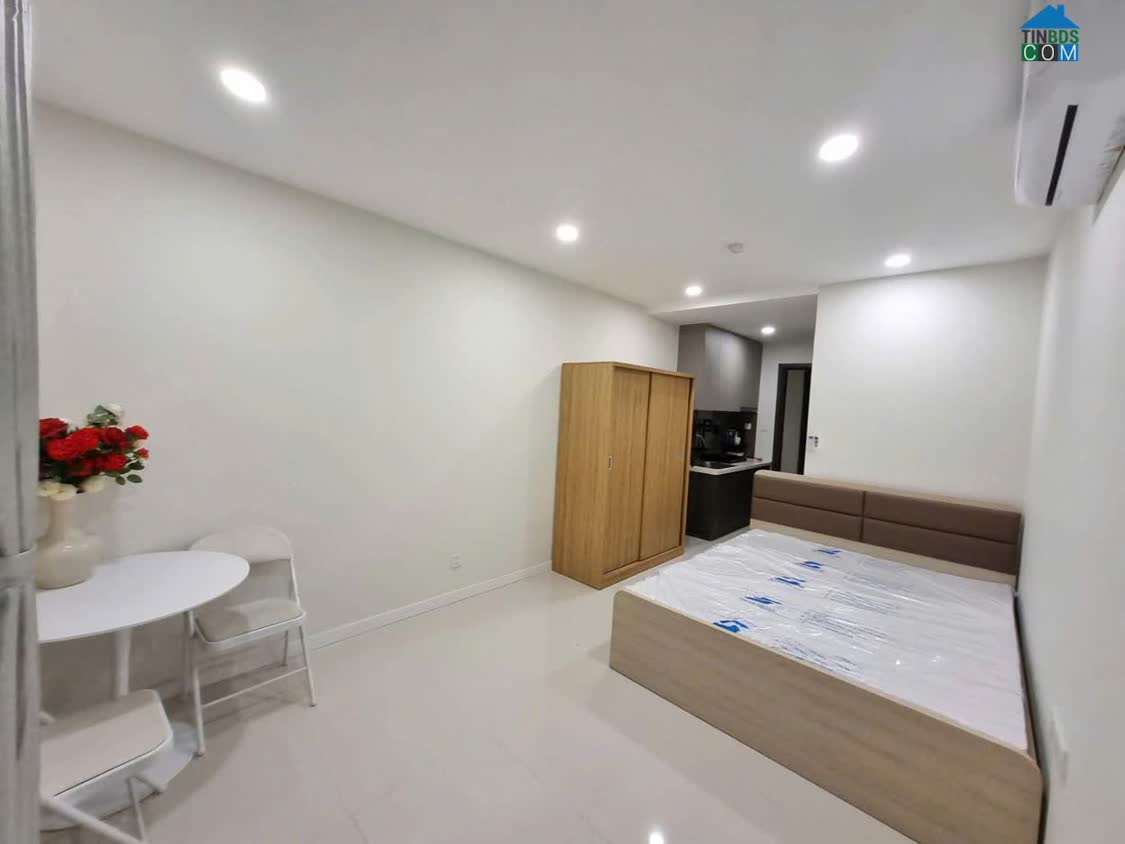 Ảnh Chuyển nhượng căn hộ officetel 28m2 giá chỉ 1.9tỷ all in, sẵn HĐ thuê, giao HTCB. LH xem nhà... 0