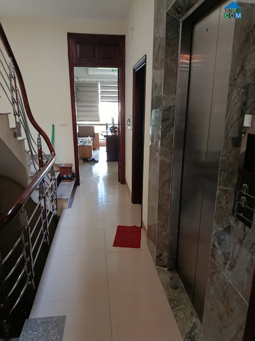Ảnh Nhà mặt phố chính quận Nam Từ Liêm Hà Nội mà giá chỉ 330 triệu/m2 3