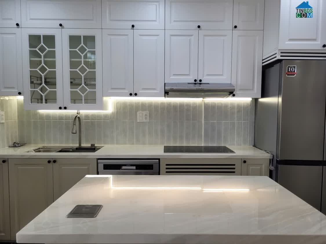 Ảnh Chuyển nhượng căn 3PN 95m2 dự án Lavida Plus đầy đủ nội thất, tk tân cổ điển rất đẹp, giá chỉ 6... 0