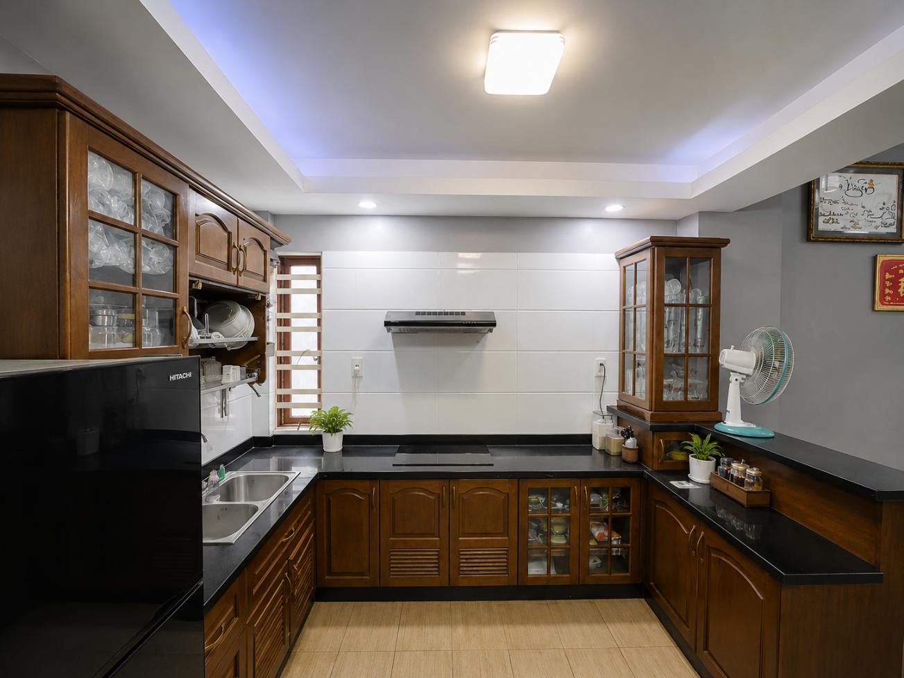 Ảnh Nhà 4 tầng TRUNG TÂM QUẬN 10, gần CHỢ HOÀ HƯNG, hẻm xe tải rộng rãi 0