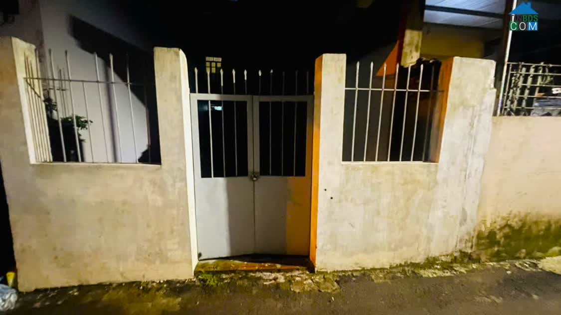 Ảnh Bán Gấp Mảnh Đất Vàng Bồ Đề – Long Biên | 81m² Vuông A4 | Ô Tô Ngủ Trong Đất | Sát Hồ Bồ Đề |... 0
